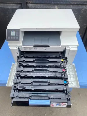 HP Color LaserJet Pro MFP M180n
Copy