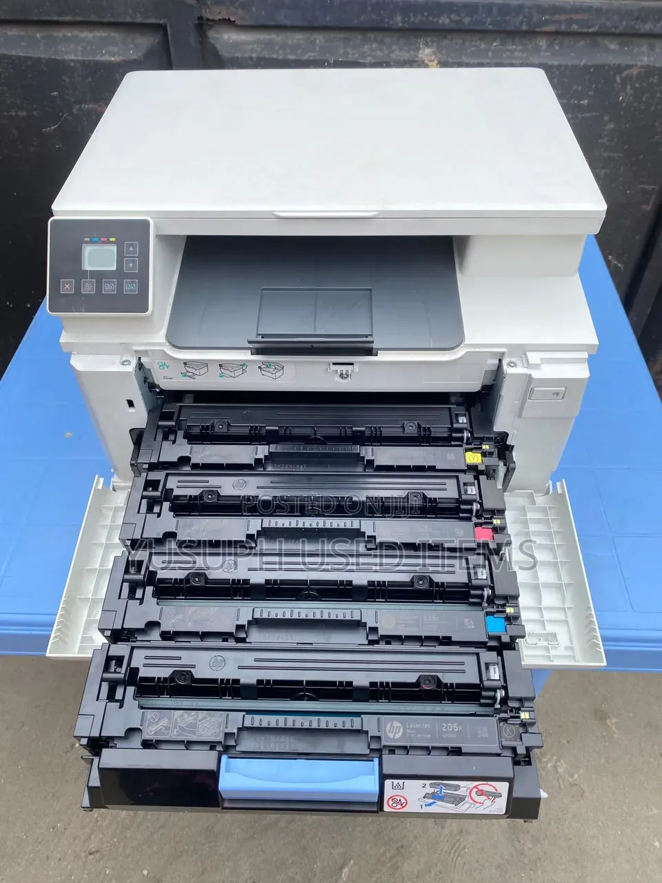 HP Color LaserJet Pro MFP M180n
Copy