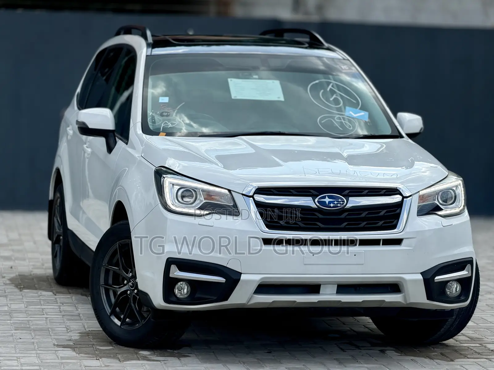 Subaru Forester 2017 White