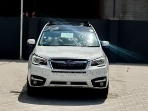 Subaru Forester 2017 White