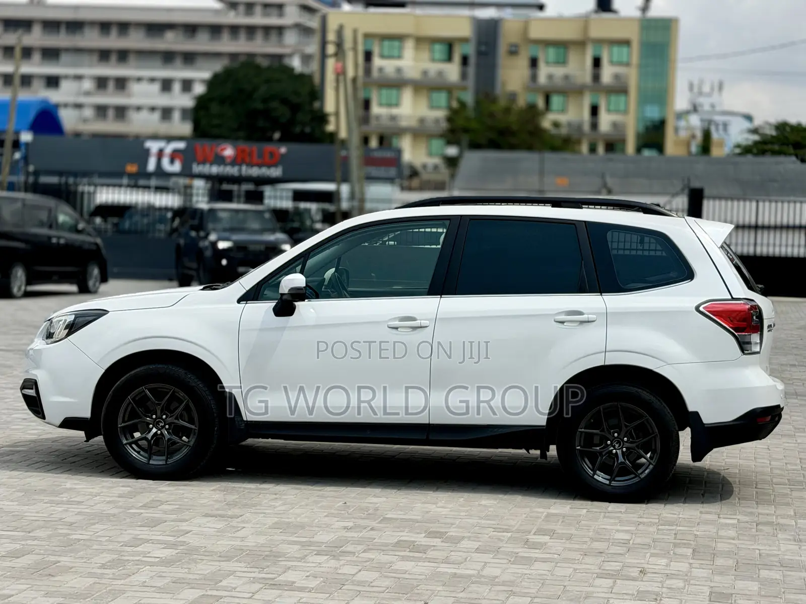 Subaru Forester 2017 White