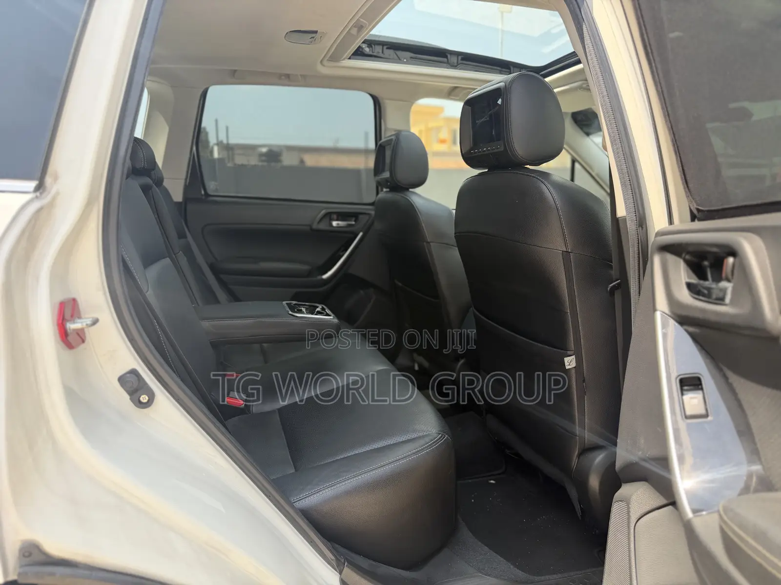 Subaru Forester 2017 White