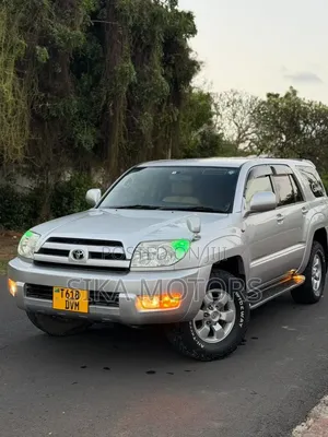 Toyota Hilux Surf 2005 Silver