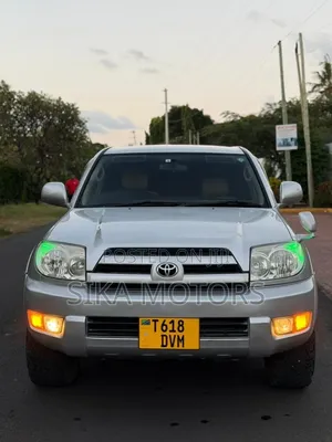 Toyota Hilux Surf 2005 Silver
