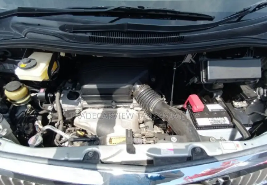 Toyota Alphard 2002 Silver