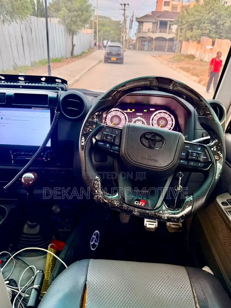 Toyota Land Cruiser 4.5 V8 GXR 2016 White