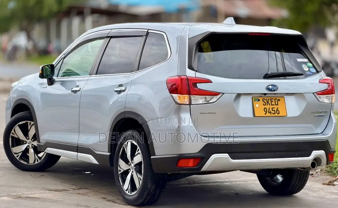 Subaru Forester 2.0XT Premium AWD 2018 Silver