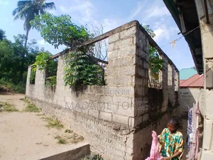 Boma Linauzwa Pugu Kona Dar, Bei