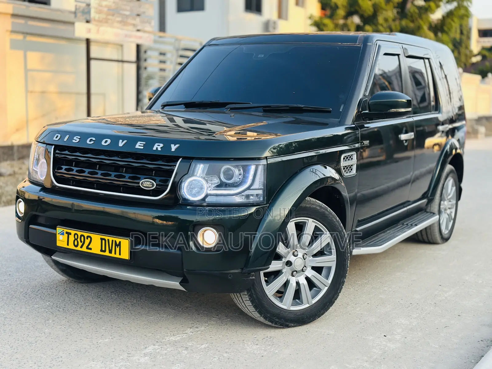 Land Rover Discovery 2013 Green