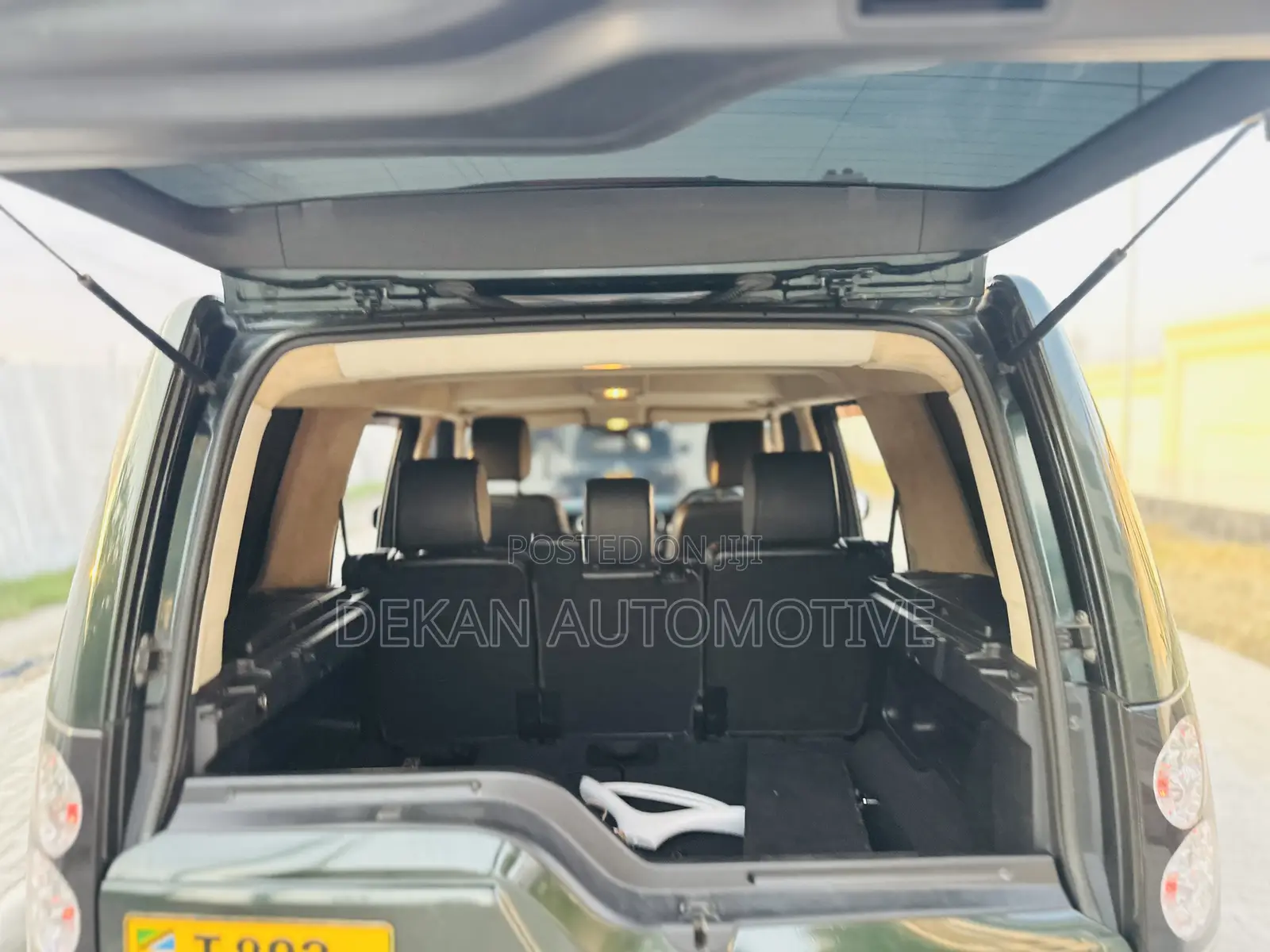 Land Rover Discovery 2013 Green