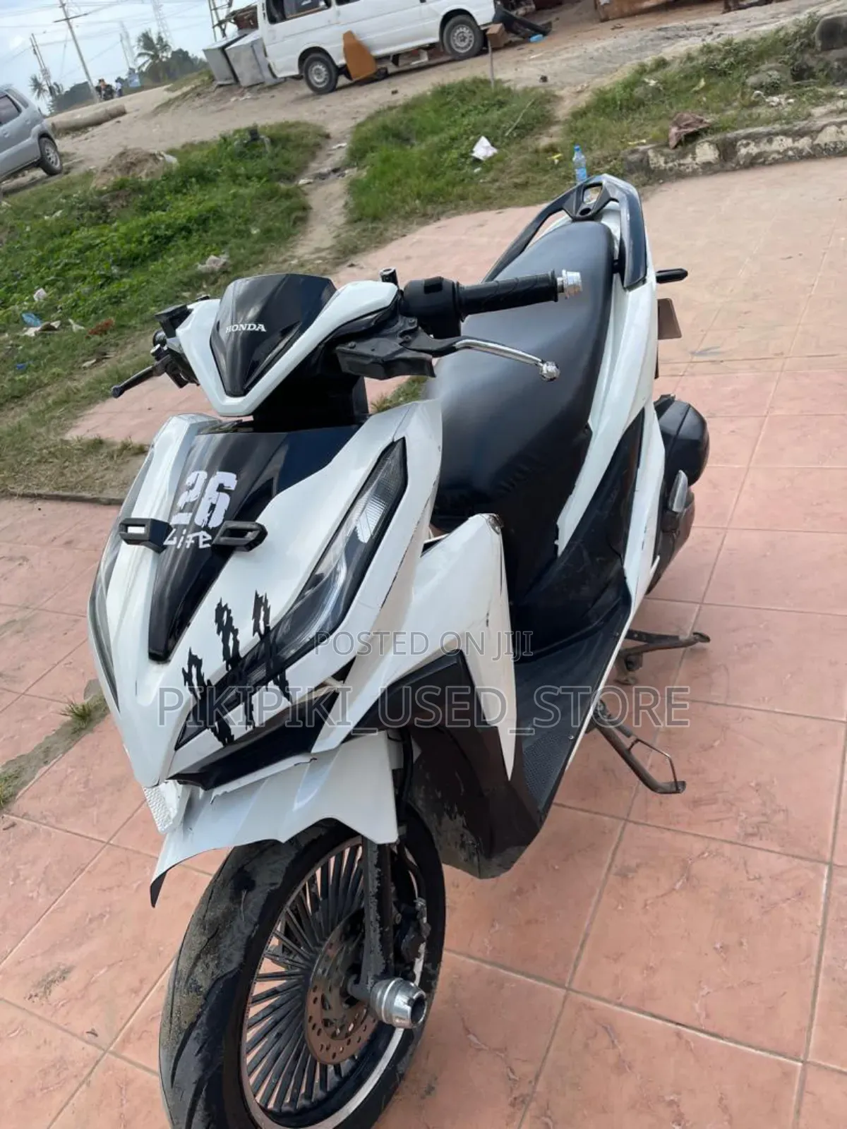 Honda VF 2025 White