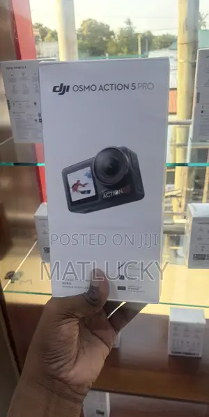DJI Osmo Action 5 Pro Adventure
