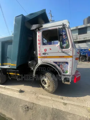 Tata Tipper (Eeb)