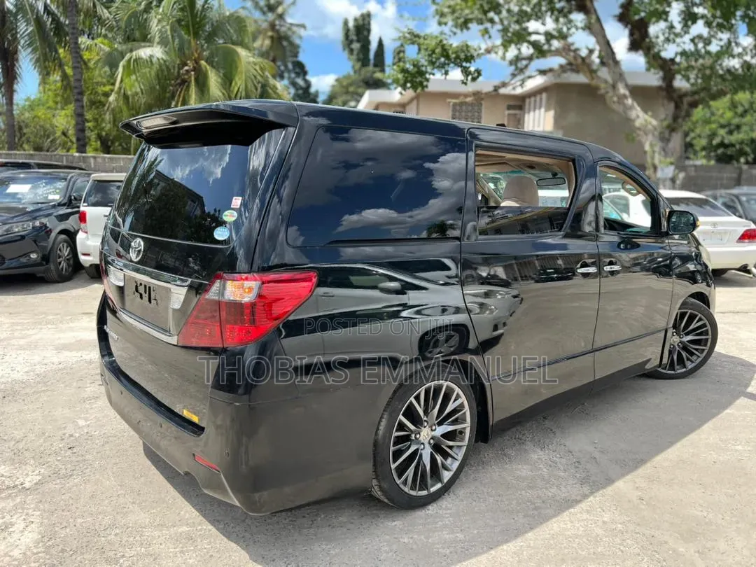 Toyota Alphard 2008 Black