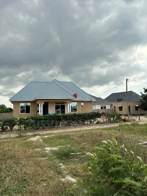 4bdrm House in Mbweni Kiembeni for sale