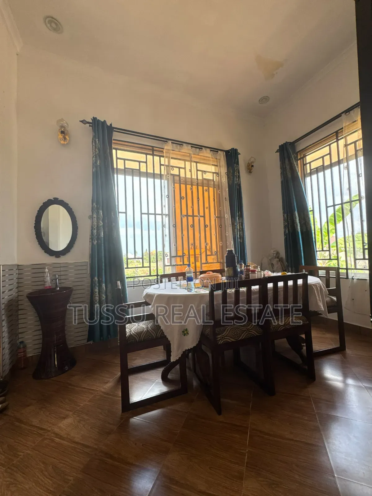 4bdrm House in Mbweni Kiembeni for sale