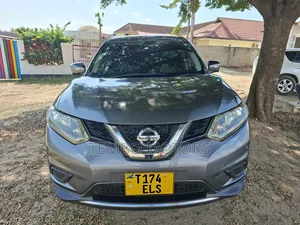 Nissan X-Trail 2014 Gray