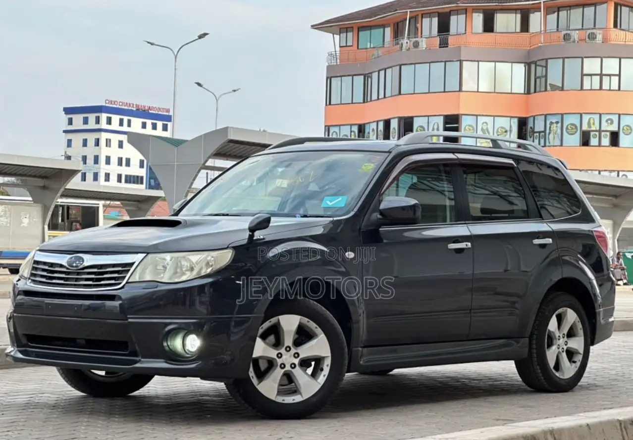 Subaru Forester 2008 Gray
