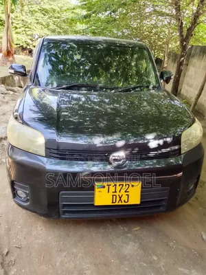 Toyota Corolla Rumion 2009 Black