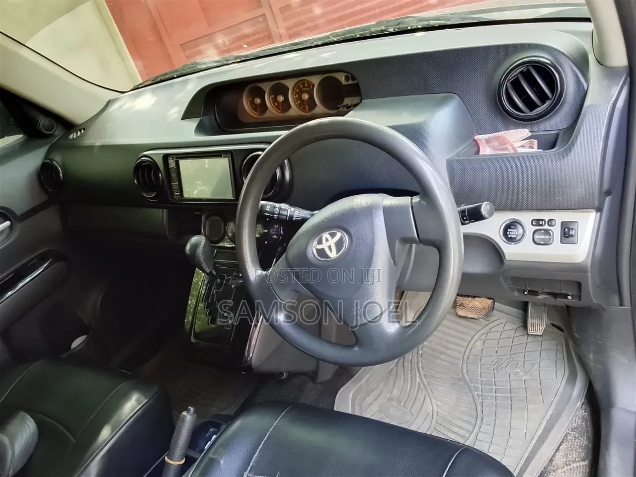 Toyota Corolla Rumion 2009 Black