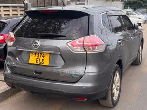 Nissan X-Trail 2014 Gray