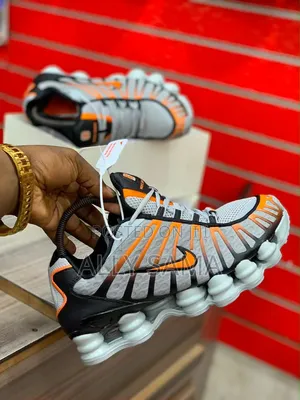 Men's Sneakers Nike Shox