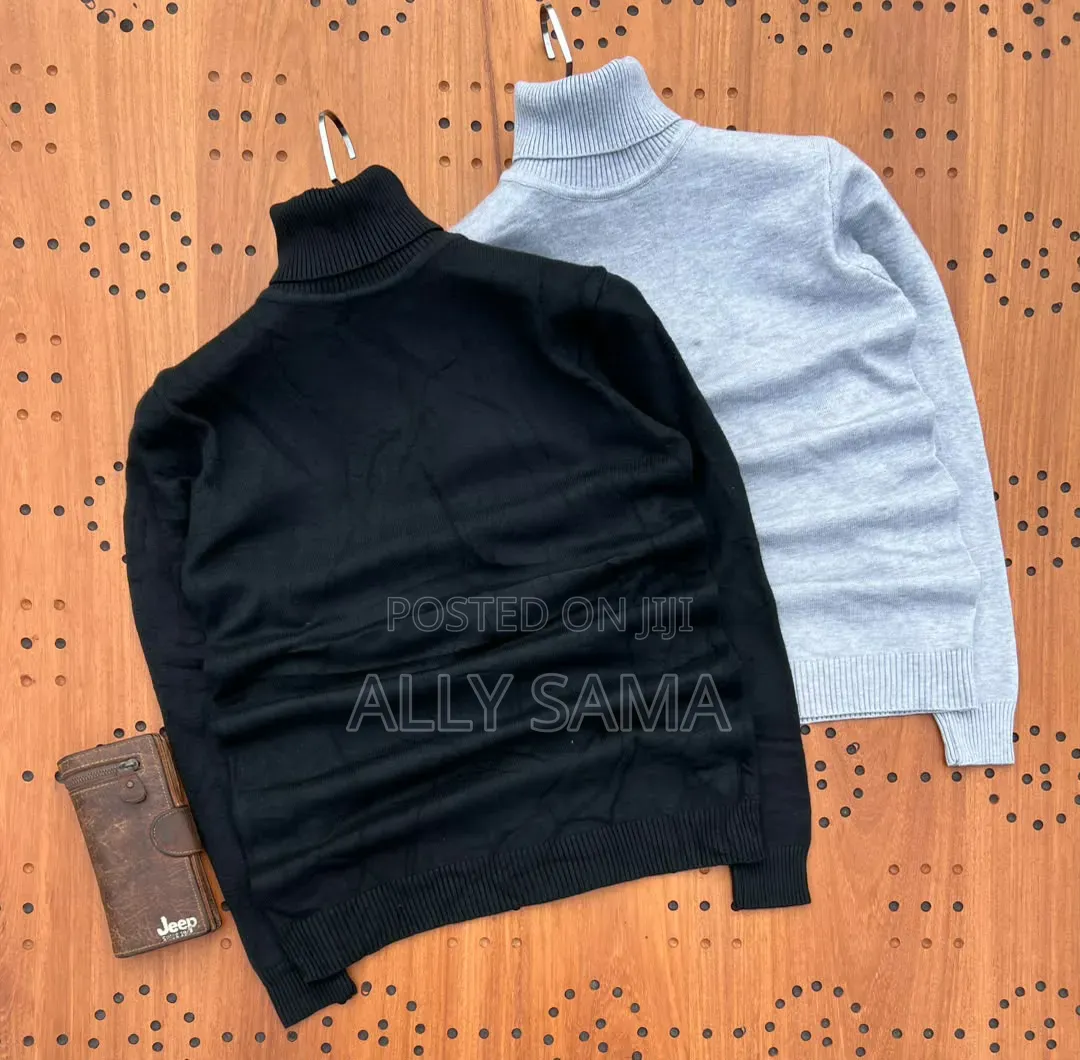 Pull Neck Longsleev Polister Plain