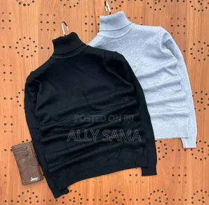 Pull Neck Longsleev Polister Plain
