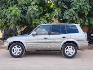 Toyota RAV4 Cabriolet 1998 Silver