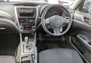 Subaru Forester 2012 Gray