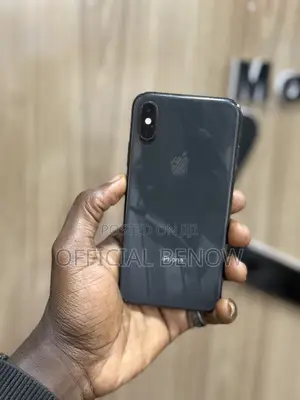 Apple iPhone XS 64 GB Black