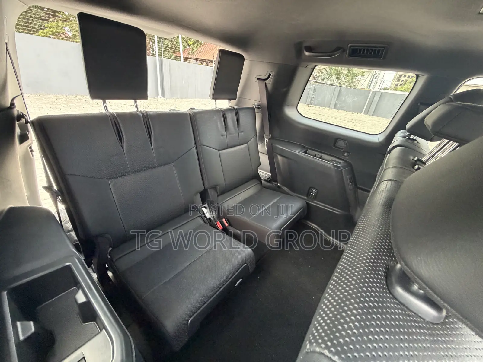 Toyota Land Cruiser Prado 2.8 2024 Gray