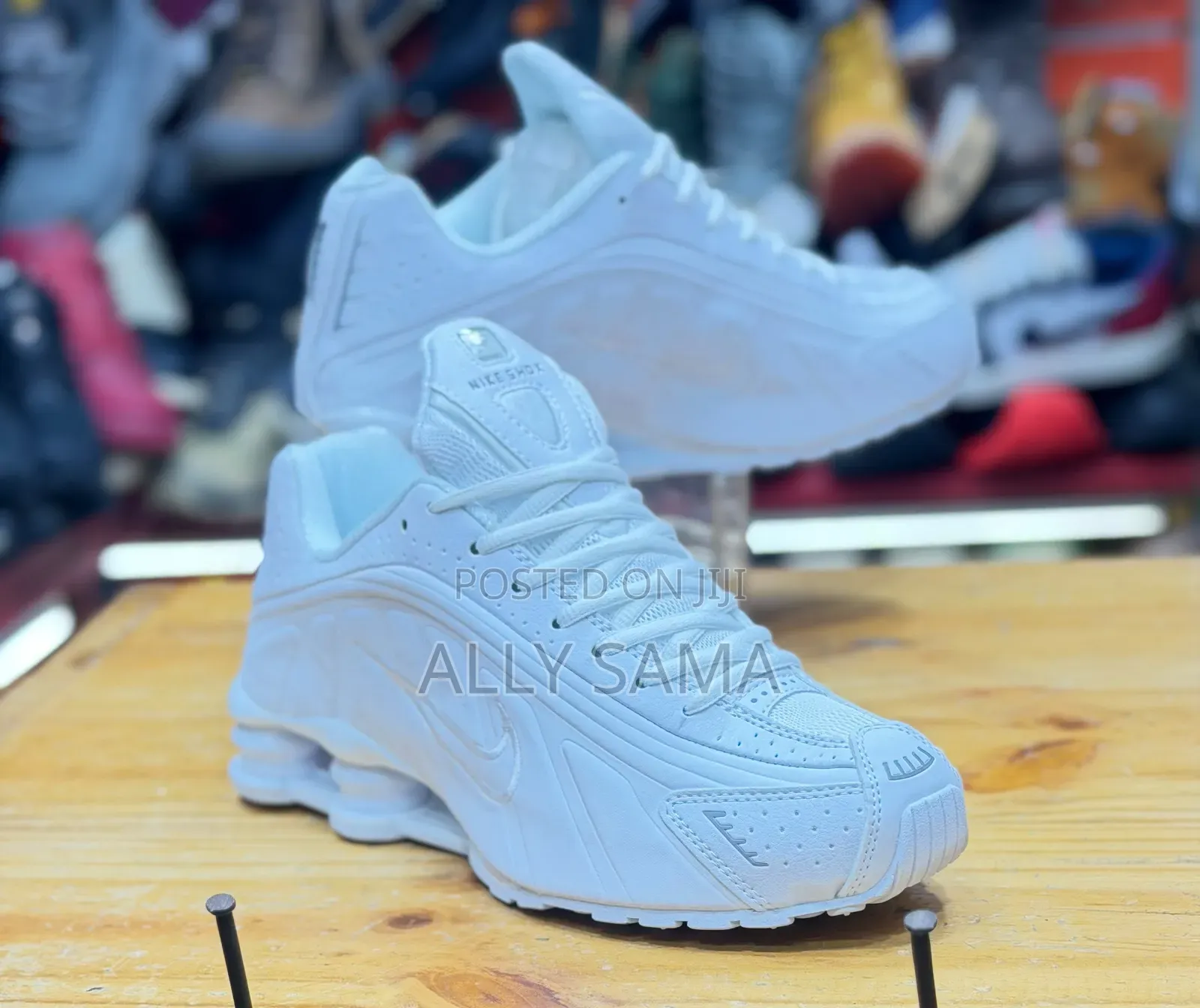 MensMen's Sneakers Nike Shox New Colors