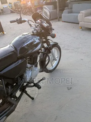Bajaj Boxer 125 2025 Black