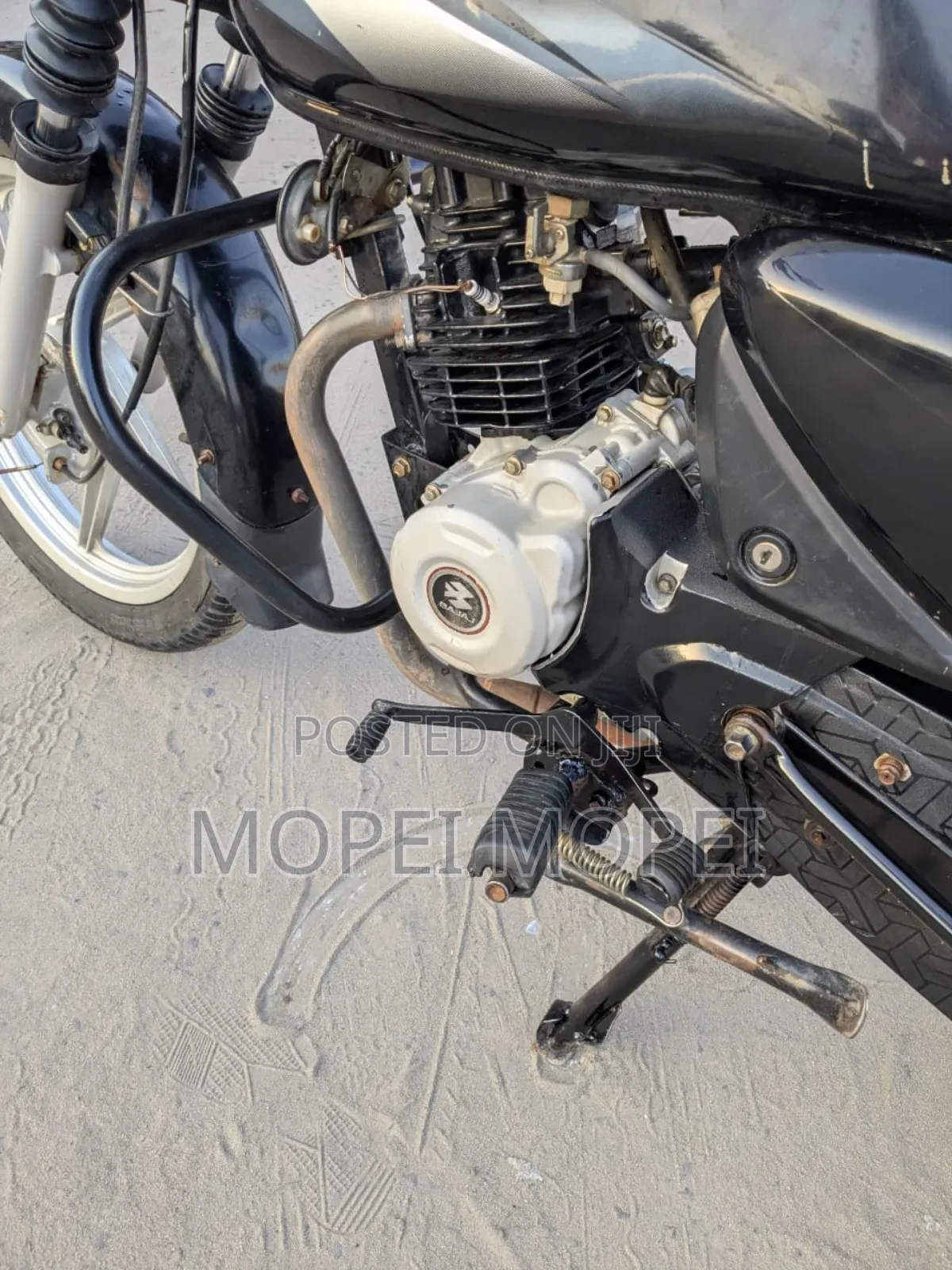 Bajaj Boxer 125 2025 Black