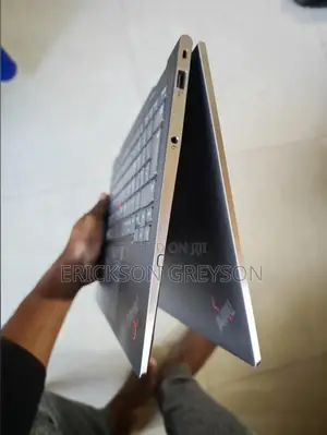 Laptop Lenovo ThinkPad X1 Yoga 32GB Intel Core 7 SSD 512GB