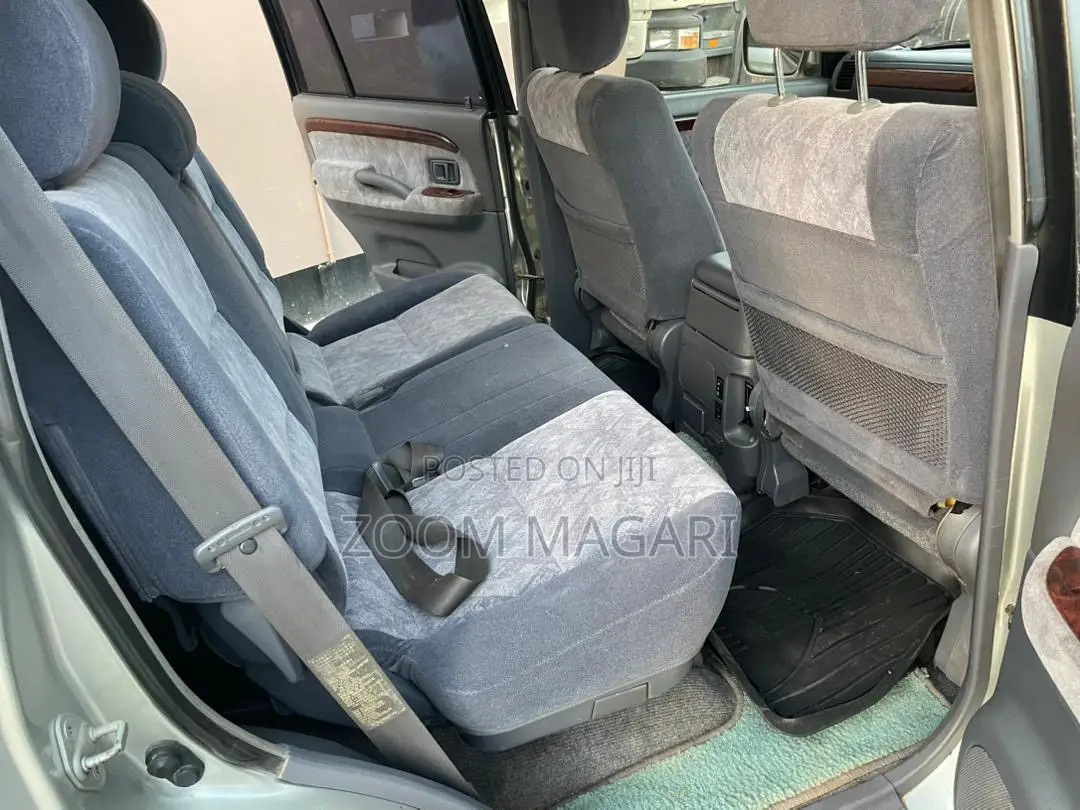 Toyota Carina 2001 Silver