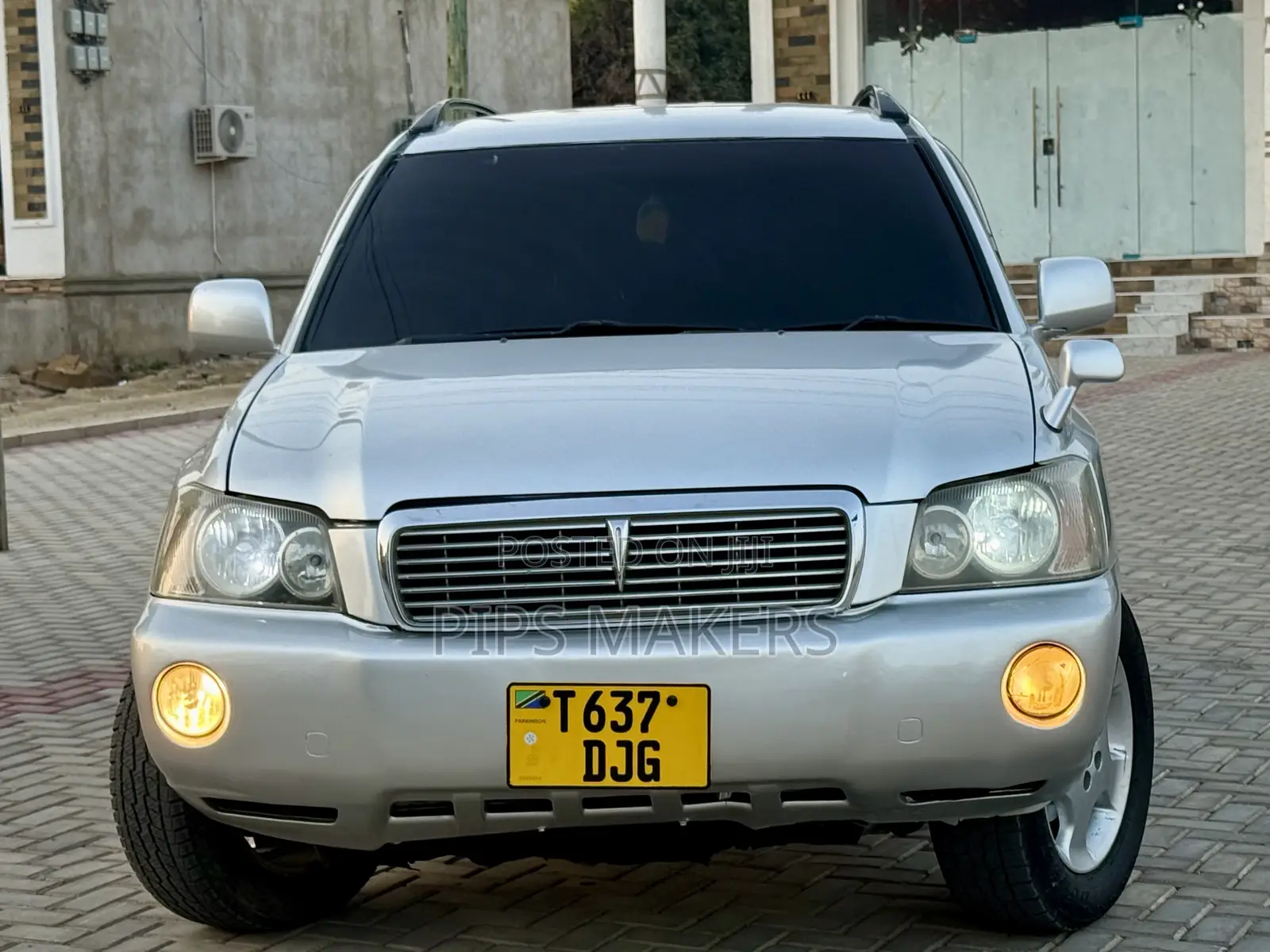 Toyota Kluger 2004 Silver