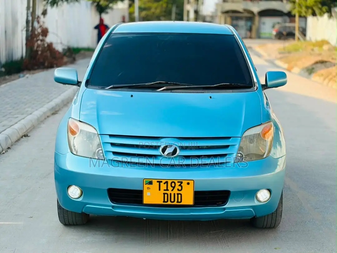 Toyota IST 2007 Blue