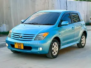 Toyota IST 2007 Blue