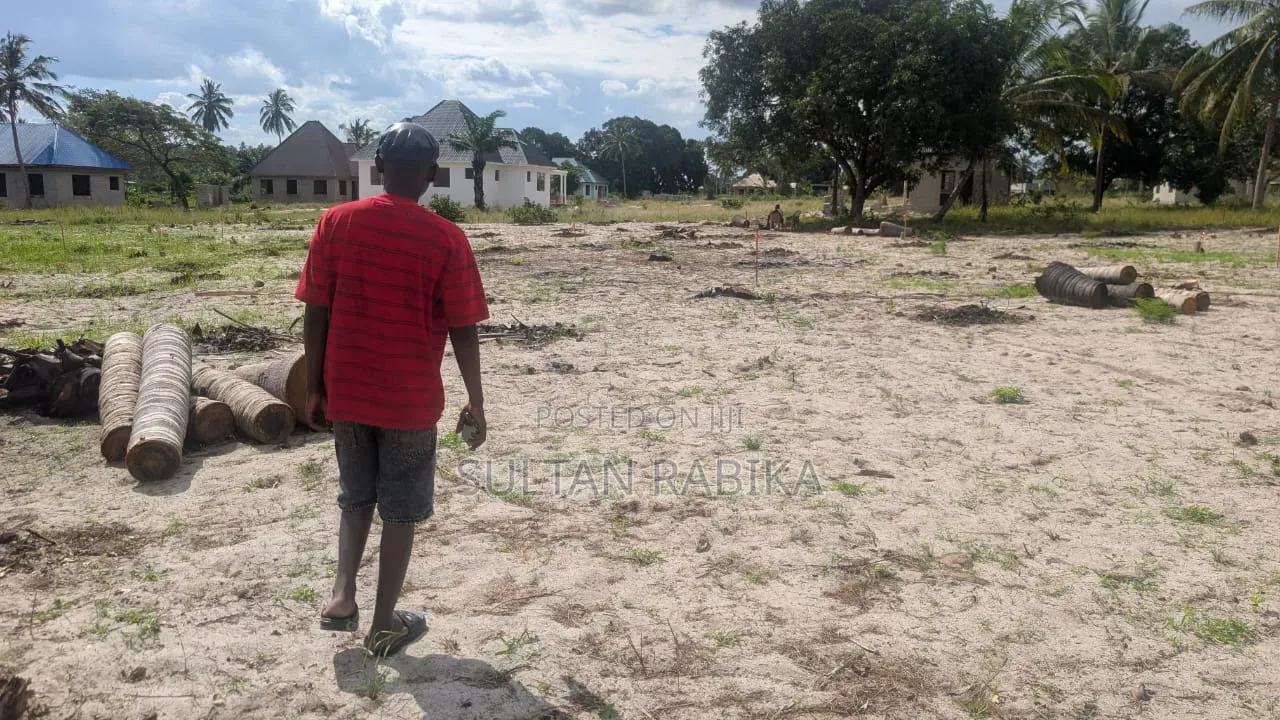 Ofa Viwanja Vinauzwa Chanika Mvuti Mil 1,5