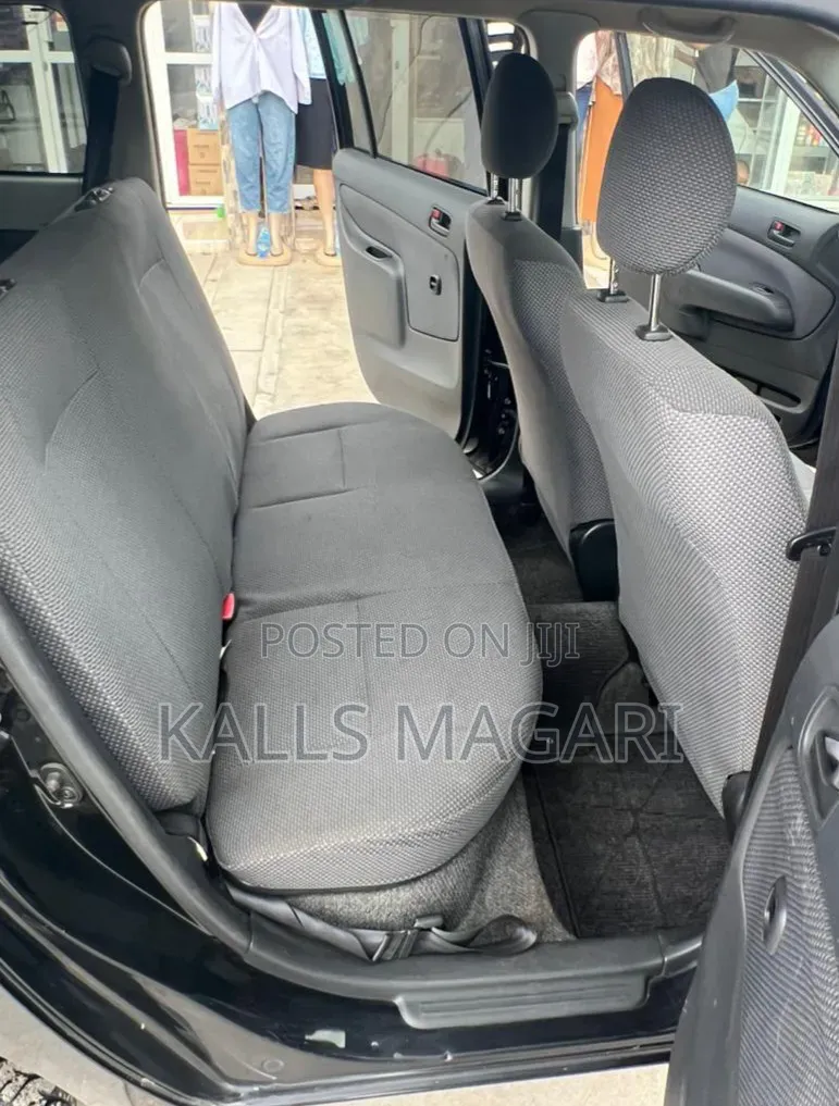 Toyota Probox 2004 Black