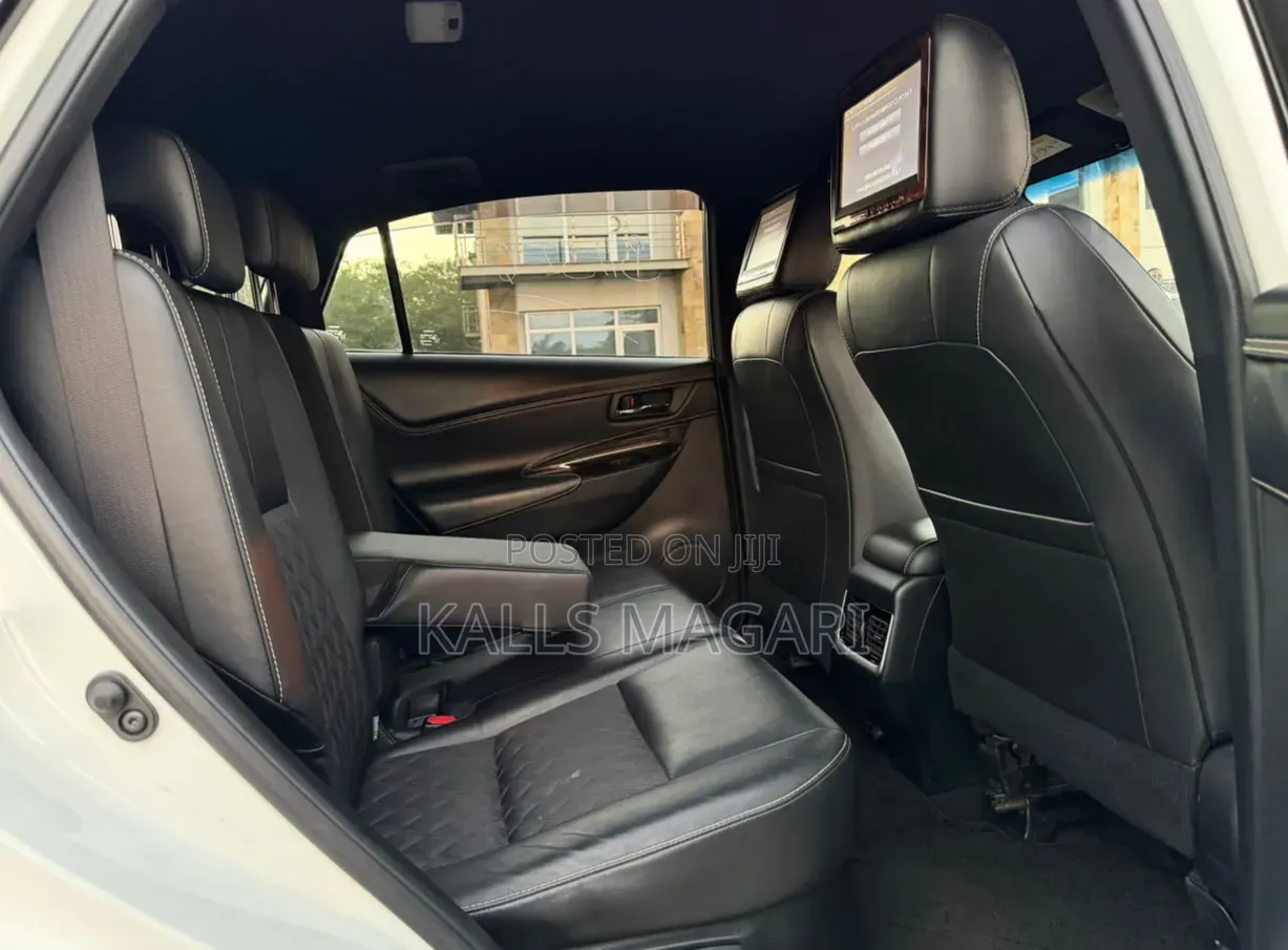 Toyota Harrier 2016 White