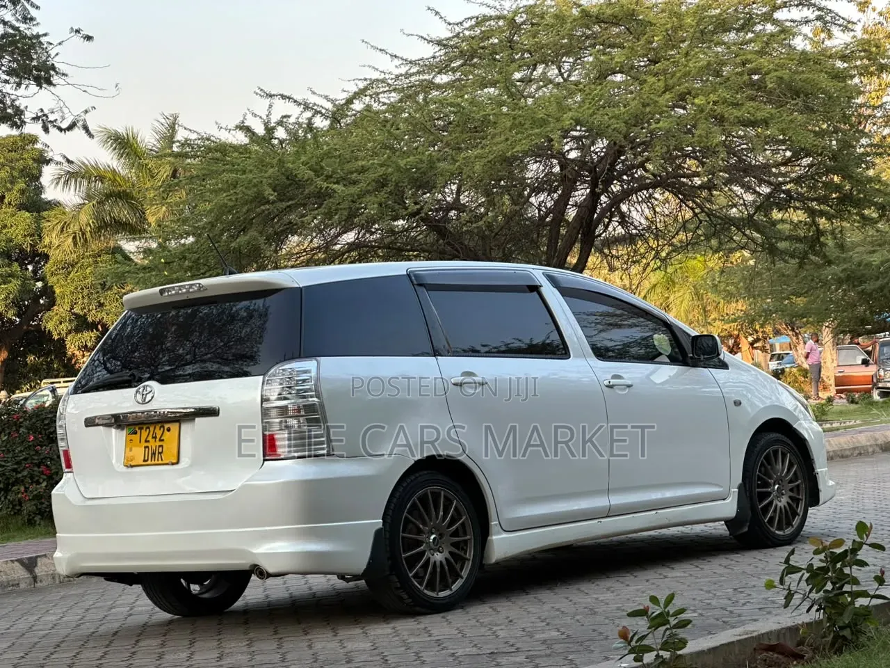 Toyota Wish 2006 White