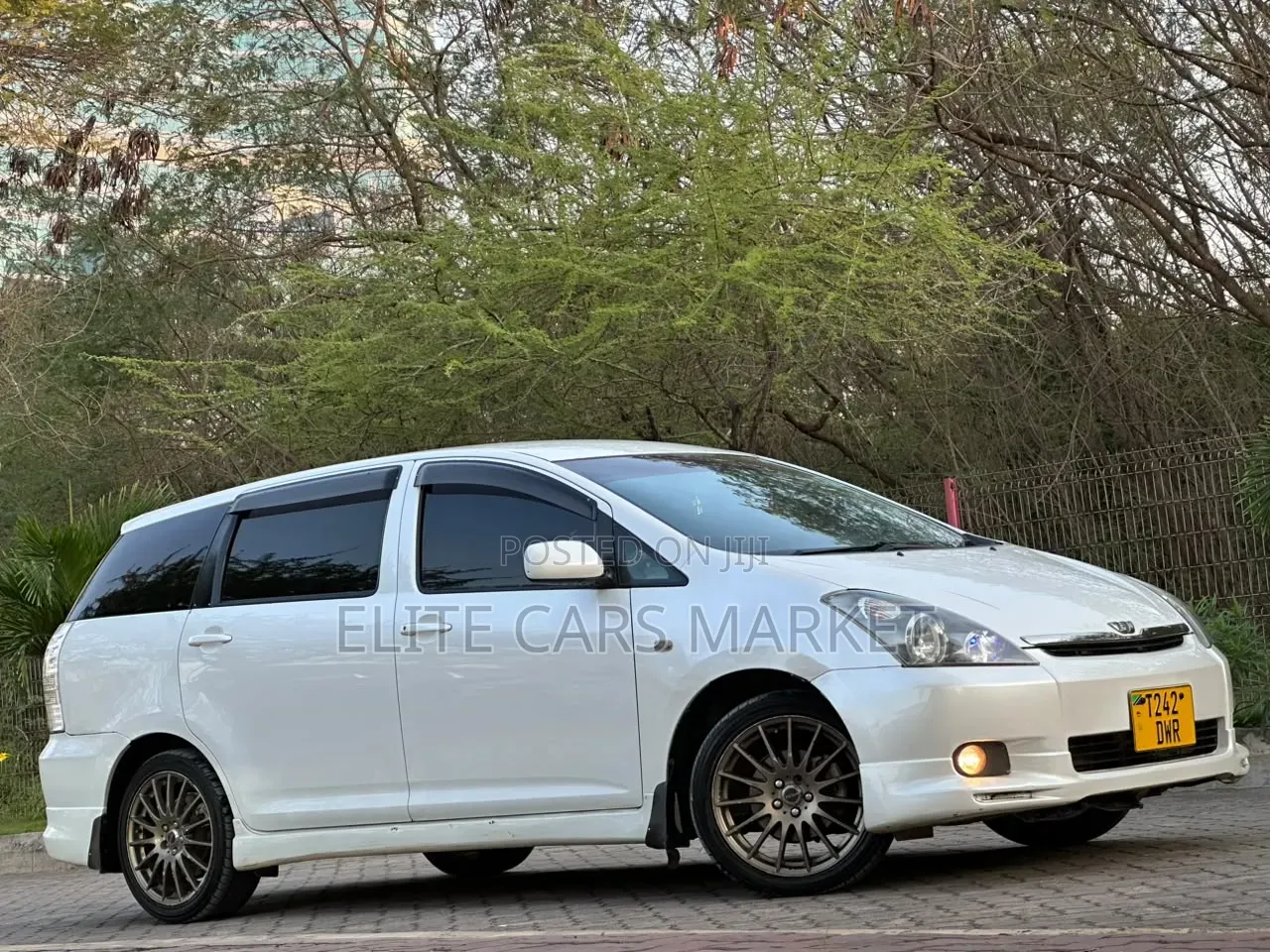 Toyota Wish 2006 White