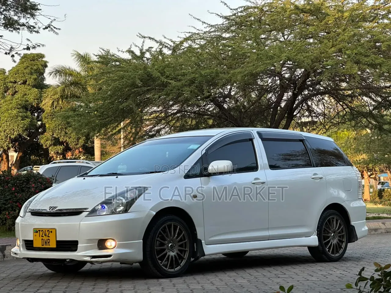 Toyota Wish 2006 White