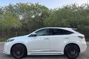 Toyota Harrier 2016 White