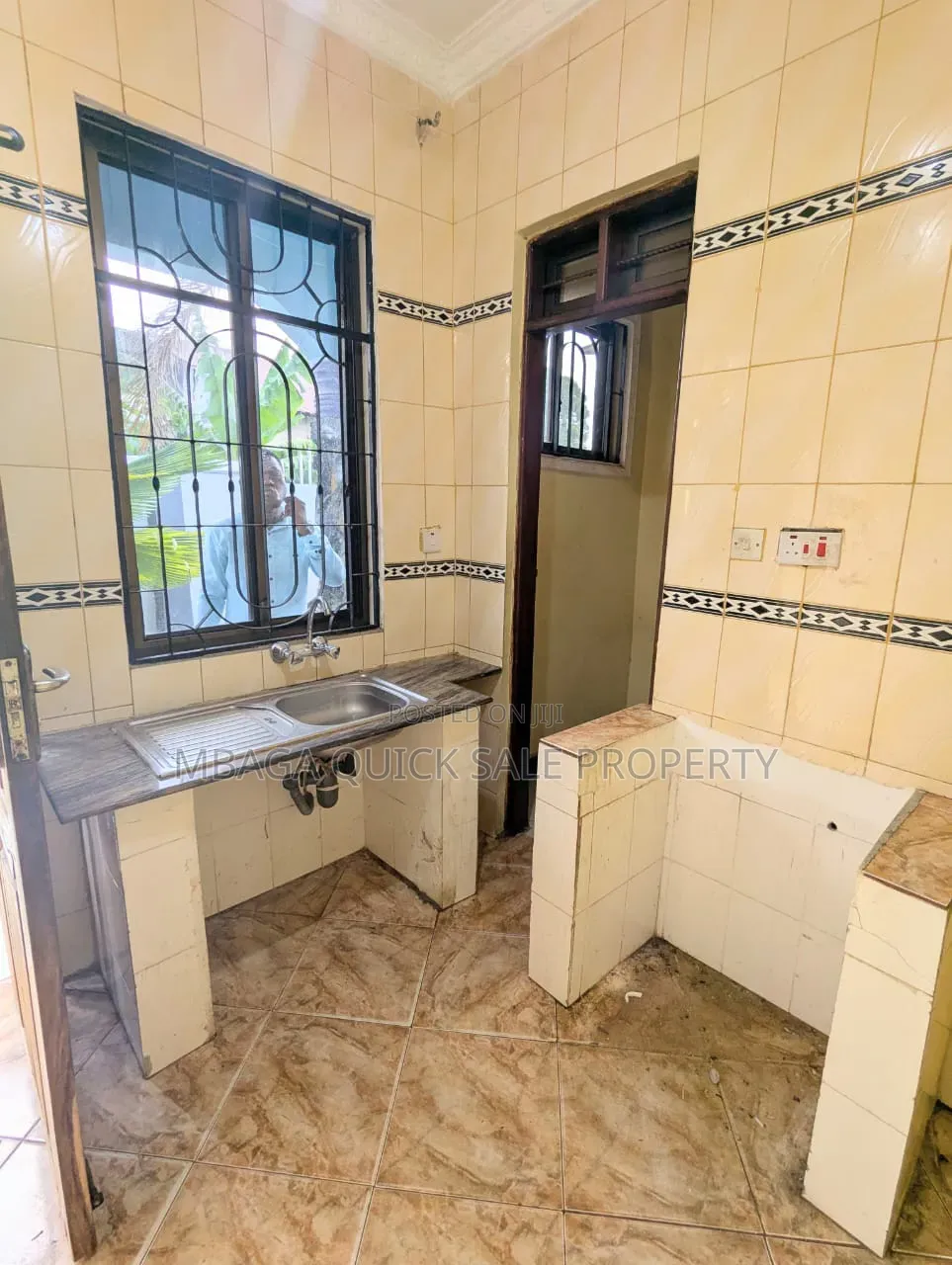 4bdrm House in Gongo La Mboto, Ukonga for sale