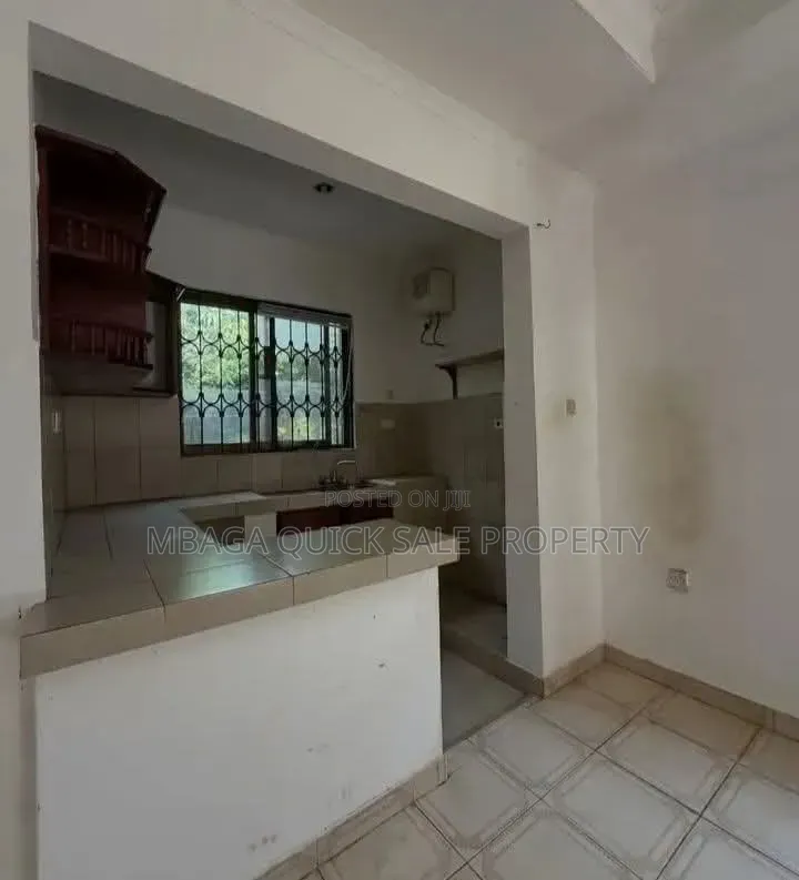 2bdrm House in Masaki for rent