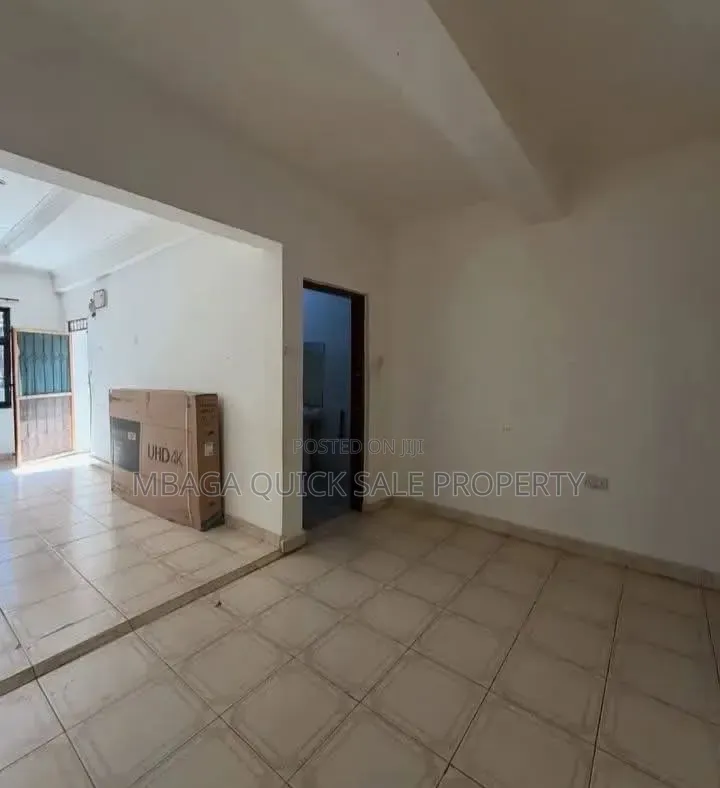 2bdrm House in Masaki for rent